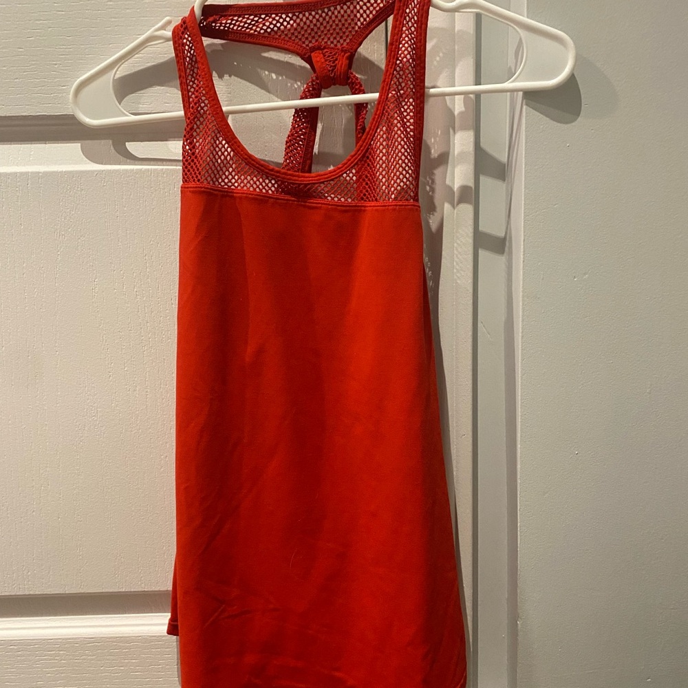 Red Sleeveless Top With Open Back